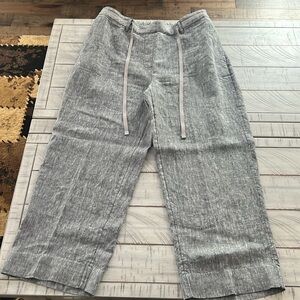 Chicos linen elastic pull on crop size 10, NWT